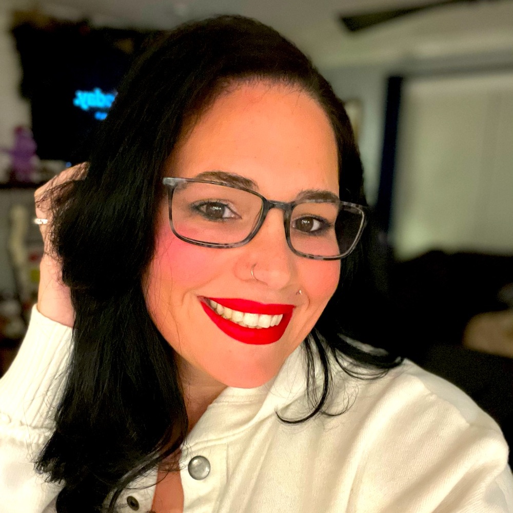 Meet your Posher, Maria